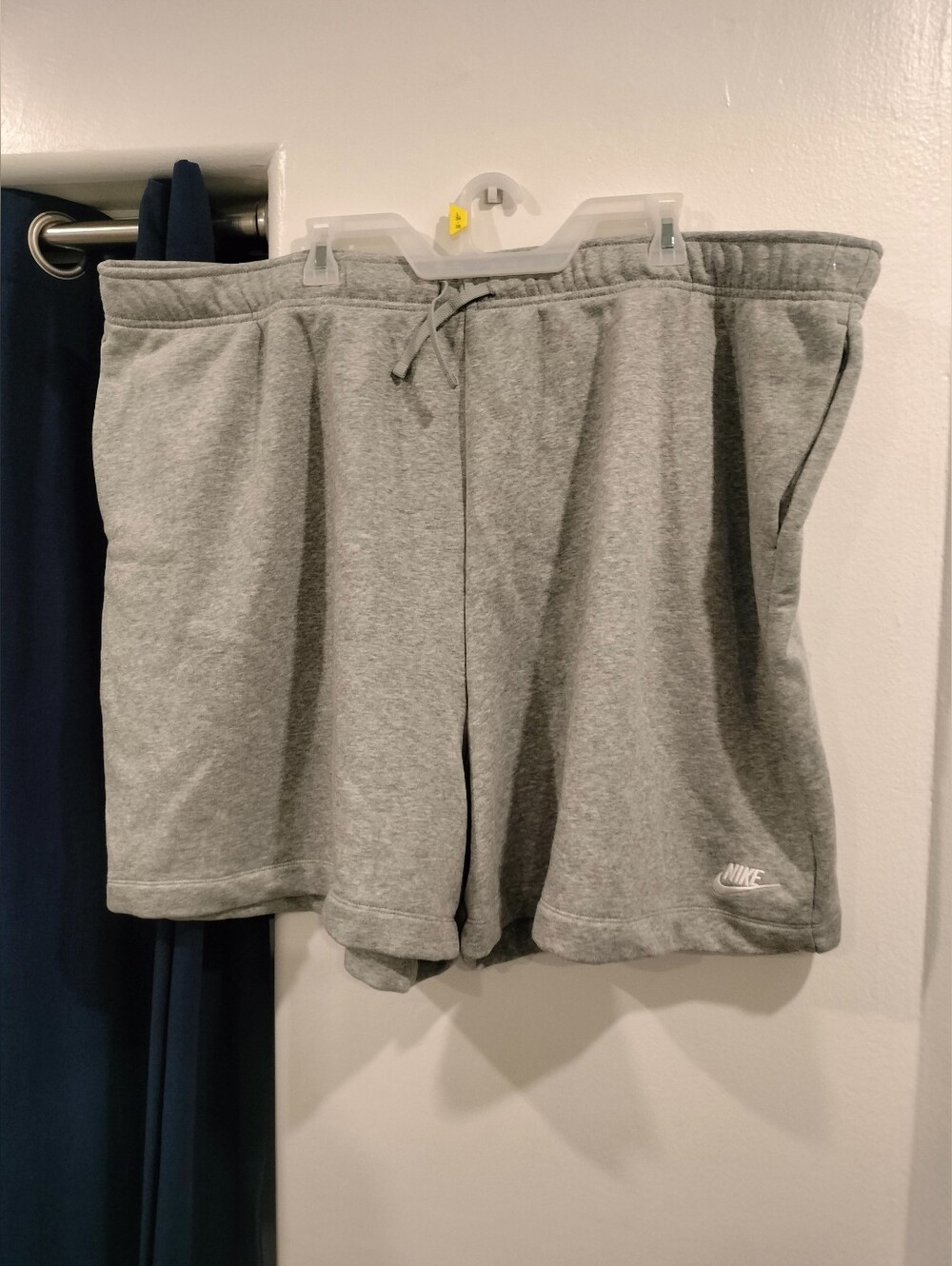 Nike Men's Light Gray Athletic Fleece Shorts Sz 4x